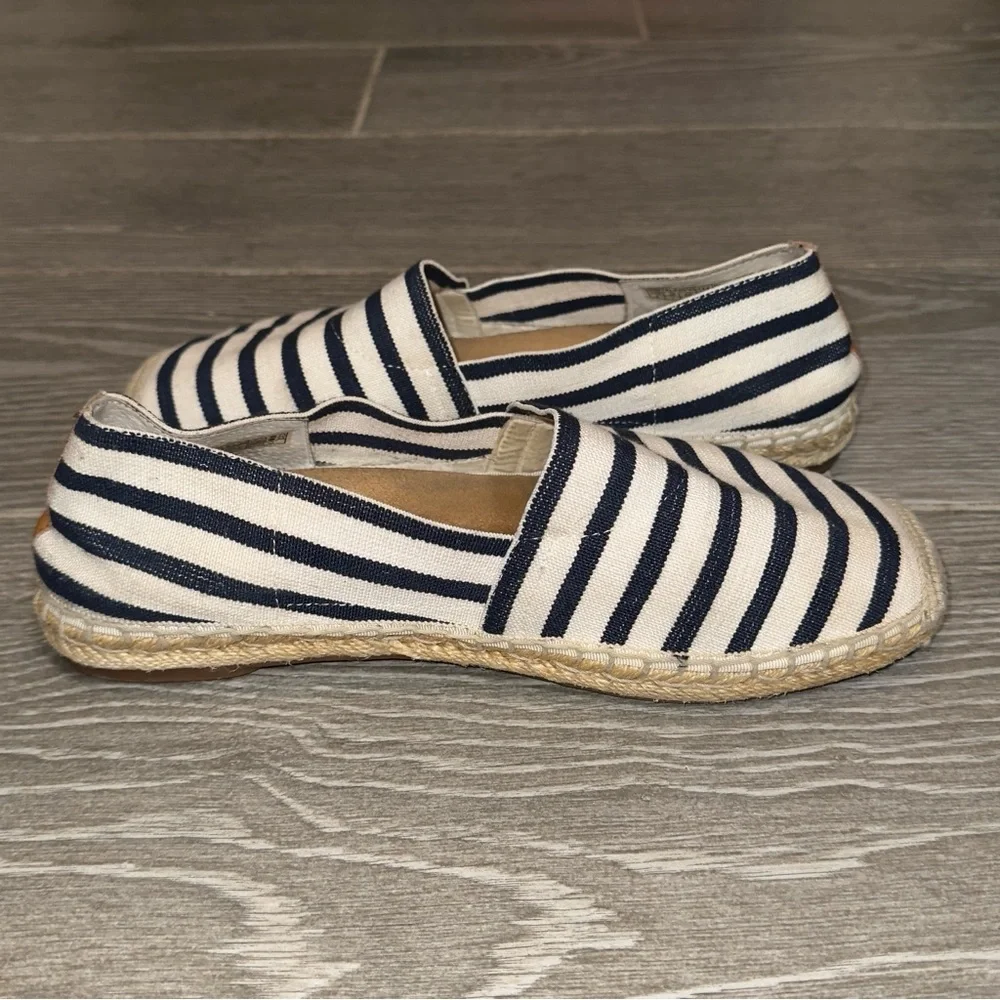 Vionic Valeri Espadrille Blue White Striped Flats Nautical Comfort Womens Size 9